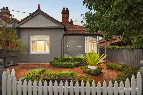 320 Barkly St, Elwood, VIC 3184