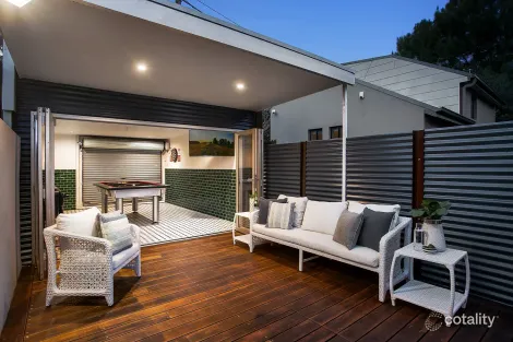Property photo of 73 Wellington Street Waterloo NSW 2017