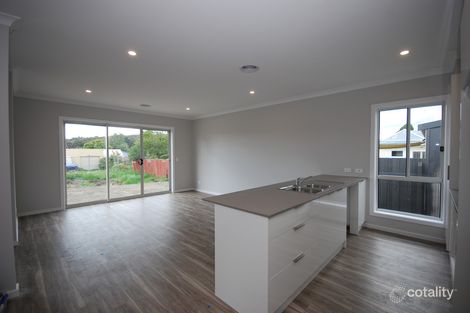 Property photo of 2A/8 Thompson Street Brown Hill VIC 3350