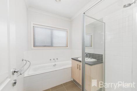 Property photo of 13 Delta Street Kurunjang VIC 3337