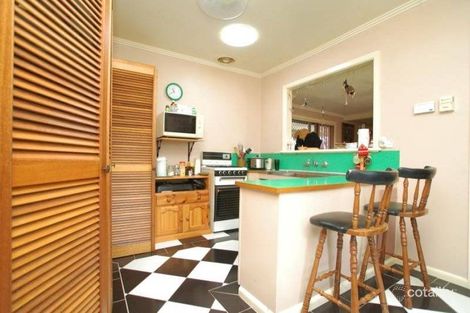 Property photo of 39 Emu Parade Jacana VIC 3047