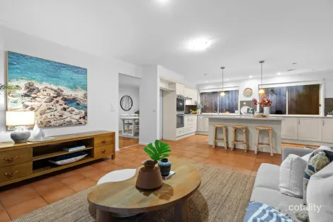 Property photo of 4 Tarwin Court Langwarrin VIC 3910