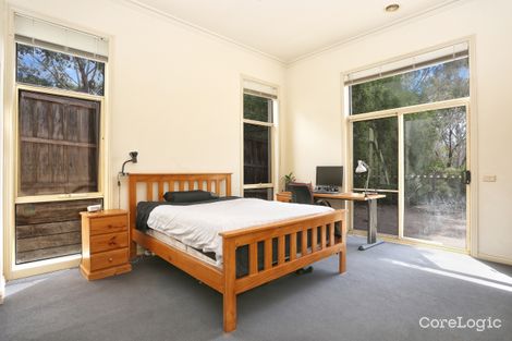 Property photo of 21 Stevens Close Kew VIC 3101