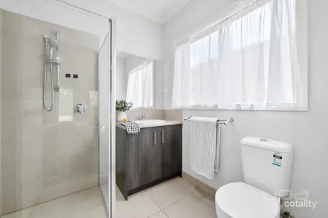 Property photo of 6 Coledale Drive Weir Views VIC 3338