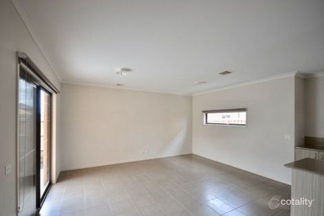 Property photo of 4 Jolly Street Cranbourne East VIC 3977