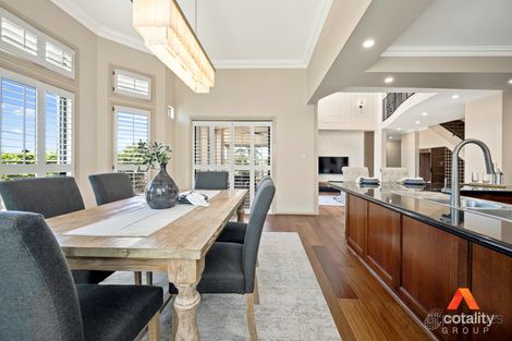 Property photo of 78 Golden Oak Crescent Carindale QLD 4152