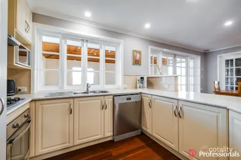 Property photo of 71 Mockeridge Circuit Middle Swan WA 6056