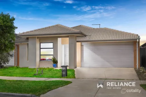 Property photo of 35 Rapa Drive Tarneit VIC 3029