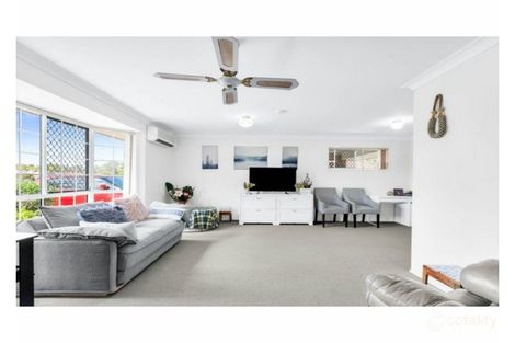 4 Ethion Dr, Regents Park, QLD 4118