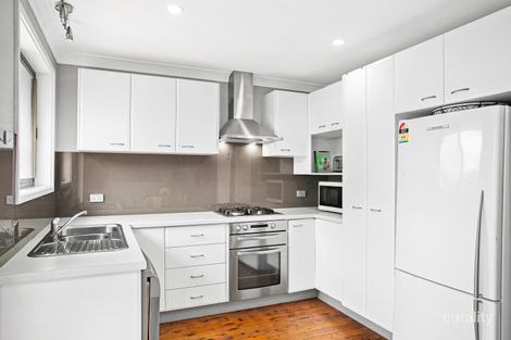 Property photo of 72 The Boulevarde Oak Flats NSW 2529