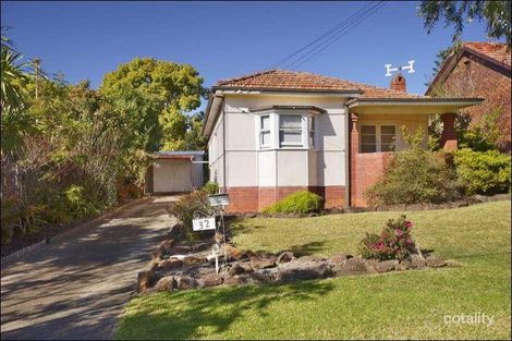 Property photo of 32 Austral Avenue Westmead NSW 2145