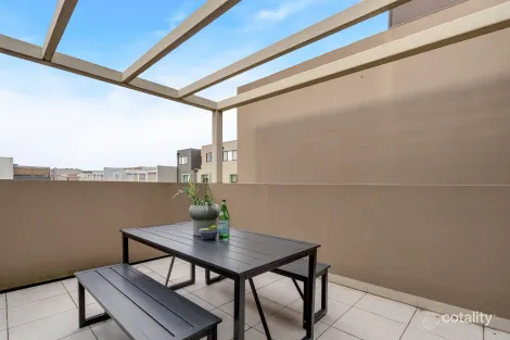 Property photo of 11/1-15 Beddison Road Craigieburn VIC 3064