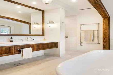 Property photo of 20 Wolseley Grove Brighton VIC 3186