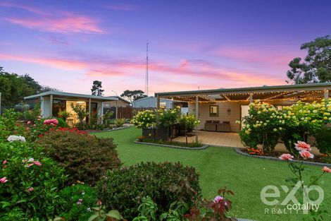 Property photo of 36 Bay Road Moonta Bay SA 5558