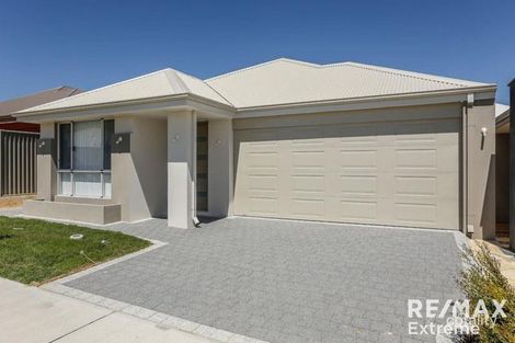 Property photo of 8 Fulvous Loop Eglinton WA 6034