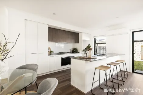 Property photo of 230 Carnival Boulevard Berwick VIC 3806