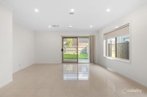 Property photo of 27 Baycrest Drive Point Cook VIC 3030