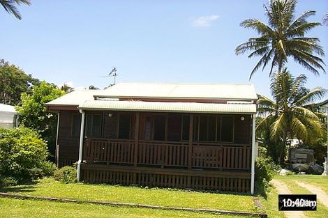 219 O'Shea Esp, Machans Beach, QLD 4878
