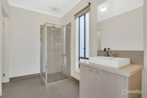Property photo of 66 Docker Circuit Mickleham VIC 3064