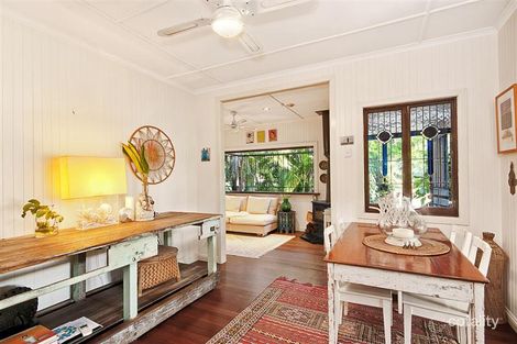 Property photo of 31 Ellen Street Oxley QLD 4075