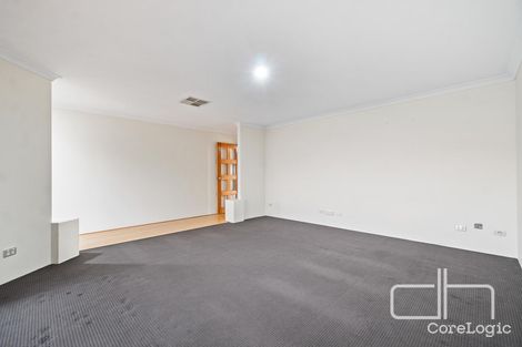 Property photo of 14 Carlow Way Darch WA 6065