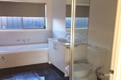 Property photo of 7 Mulberry Lane White Hills VIC 3550