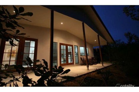 Property photo of 8 Lapis Court Southside QLD 4570