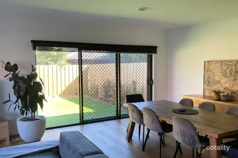 Property photo of 5A Jacqueline Close Werribee VIC 3030