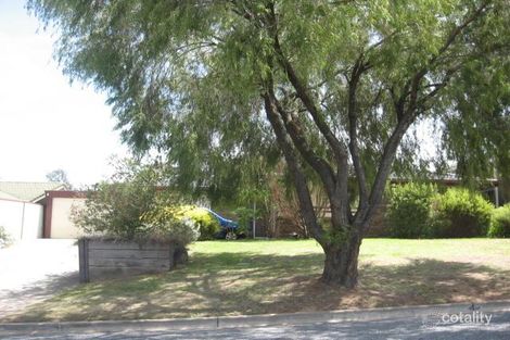 18 Eaglehawk Rd, Modbury Heights, SA 5092