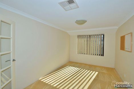 Property photo of 12 Boardwalk Boulevard Halls Head WA 6210