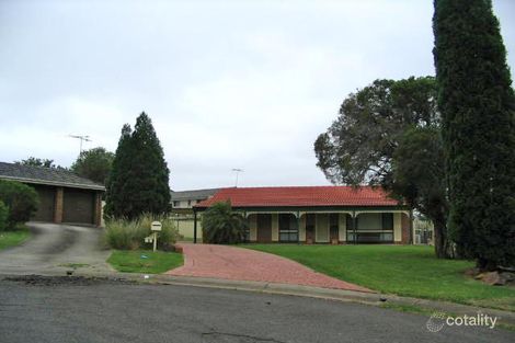 5 Guyra Cl, Bossley Park, NSW 2176
