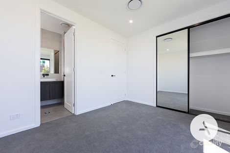 Property photo of 45 Wyn Gilmour Court Strathnairn ACT 2615