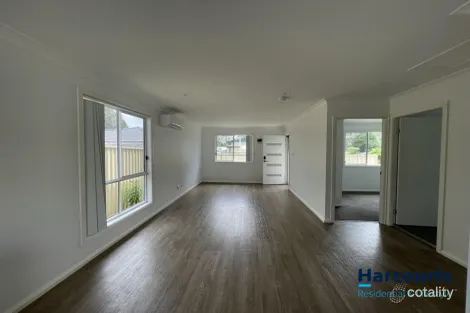 Property photo of 4A Windermere Avenue Charmhaven NSW 2263