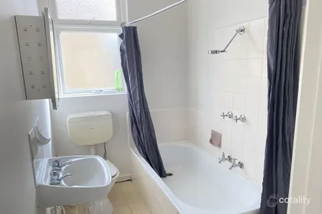 Property photo of 4/4 Fiona Court St Kilda VIC 3182