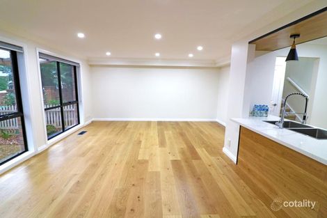 Property photo of 2/82-84 Tram Road Doncaster VIC 3108