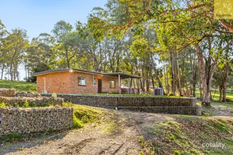 130 La Cote Rd, Greendale, VIC 3341