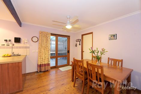 Property photo of 2/5 Simpson Road Ferntree Gully VIC 3156
