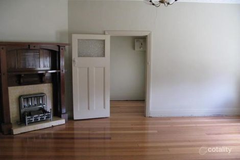 Property photo of 2 Davis Avenue Camberwell VIC 3124