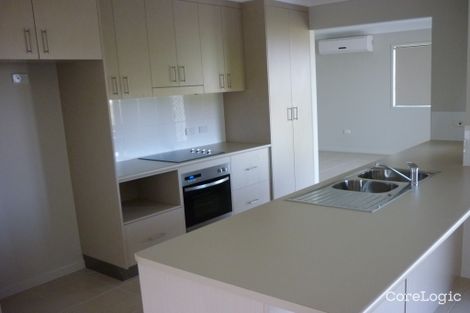 Property photo of 5 Pincer Court Bushland Beach QLD 4818