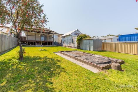 Property photo of 11 Macquarie Avenue Gateshead NSW 2290
