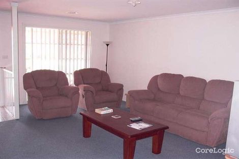 Property photo of 98 Springlake Avenue Caroline Springs VIC 3023