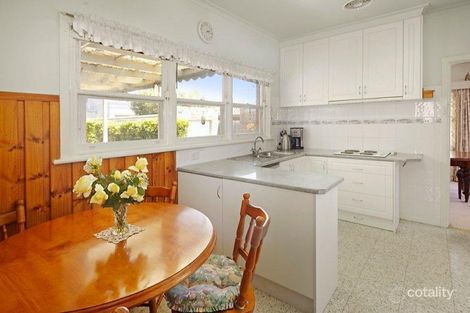 Property photo of 8 Ingram Avenue Glen Waverley VIC 3150