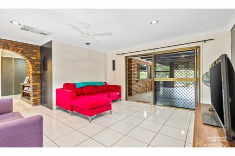 Property photo of 30 Middle Road Gracemere QLD 4702