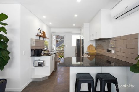 Property photo of 3/20 Tamborine Street Mermaid Beach QLD 4218