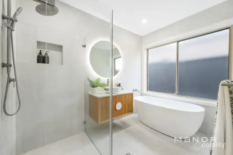Property photo of 40 Coronation Road Baulkham Hills NSW 2153