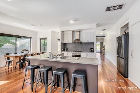 Property photo of 31 Le Page Run South Morang VIC 3752