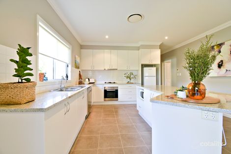 Property photo of 2 Regand Park Boulevard Dubbo NSW 2830
