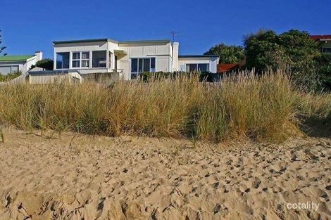 26 Frederick Henry Pde, Cremorne, TAS 7024