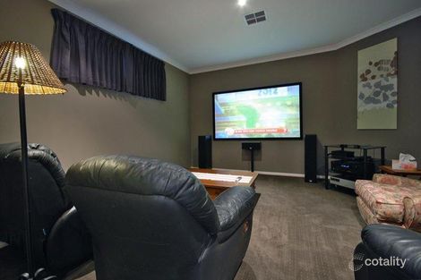 Property photo of 24 Litchfield Crescent Carramar WA 6031