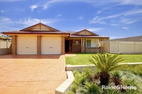 2 Freeman Cct, Ingleburn, NSW 2565